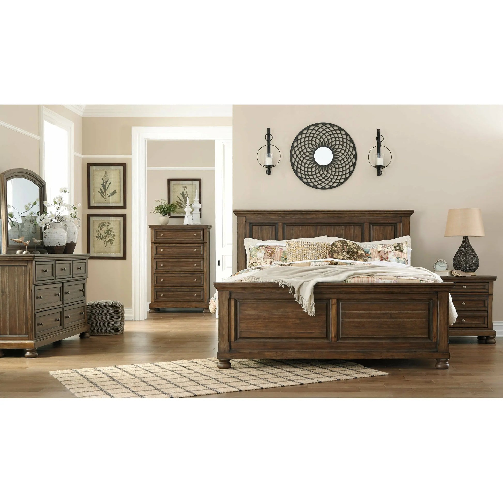 Flynnter Queen Panel Bed Signature Design by Ashley®