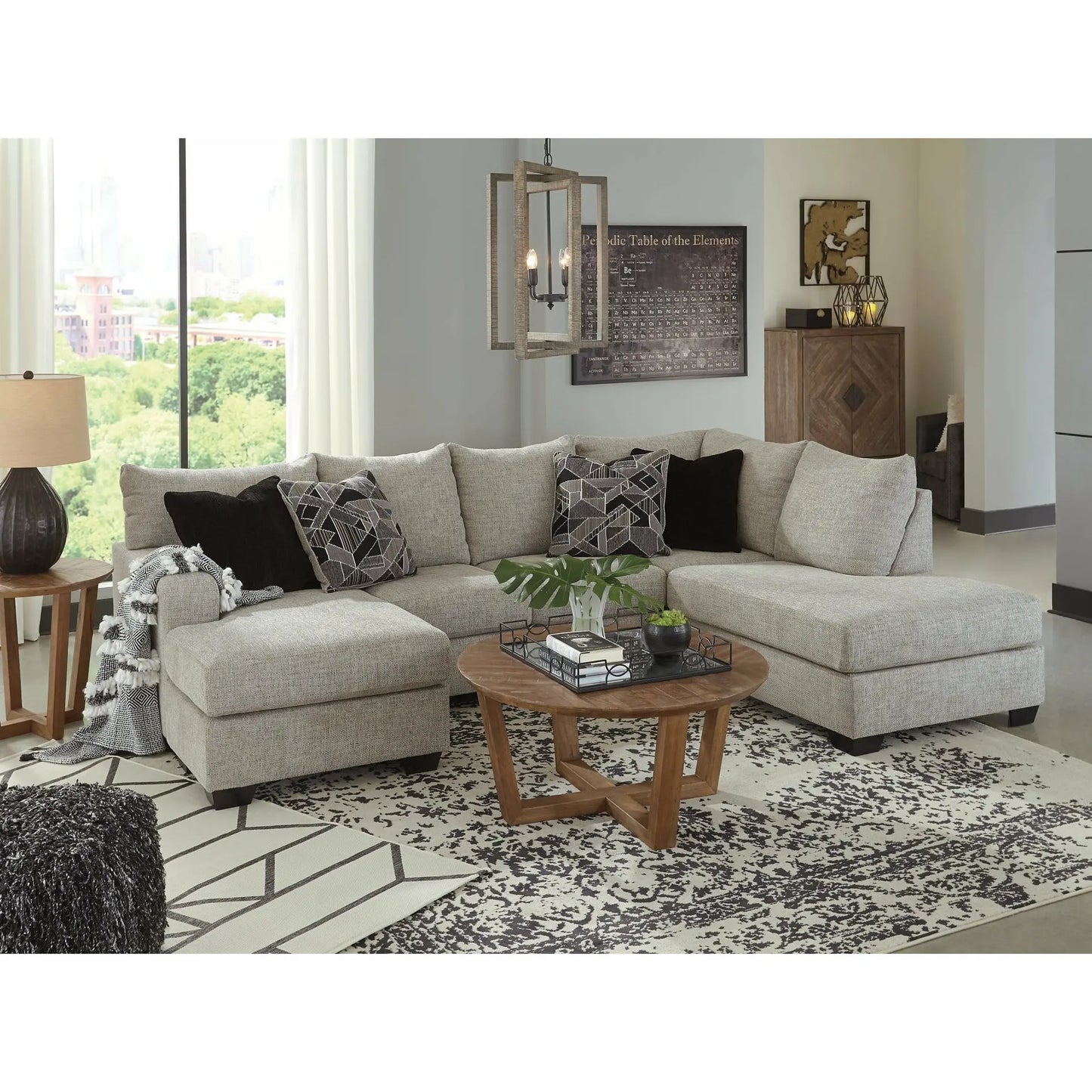 Megginson 2-Piece Sectional with Chaise SOFA